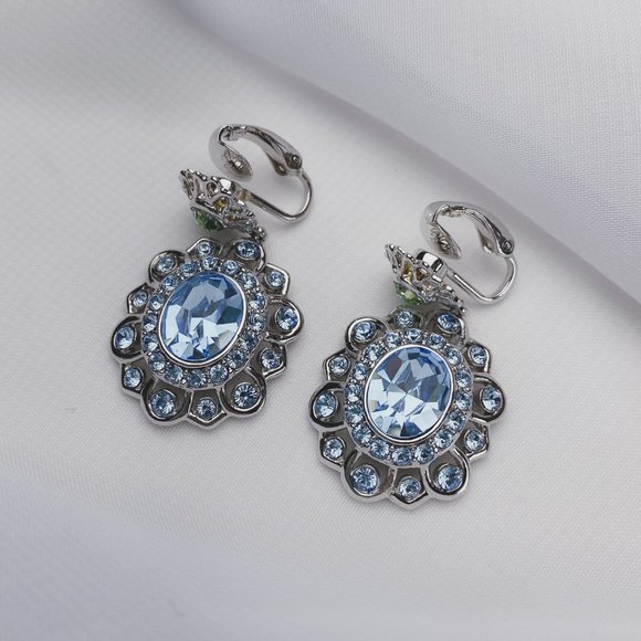 Givenchy Pastel Blue Rhinestone Jewel Flower Oval Silver Dangle Clip Earrings - Picture 3 of 9